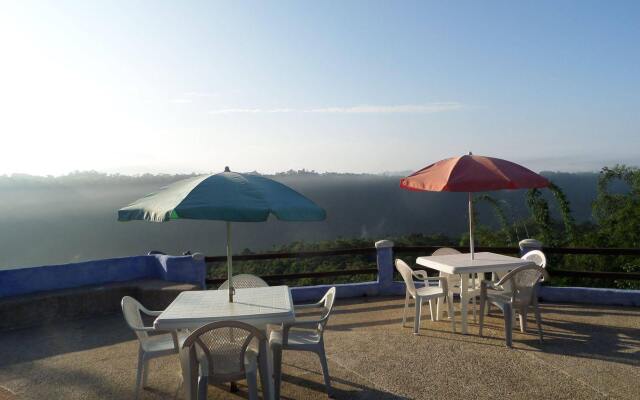 Hosteria El Encanto