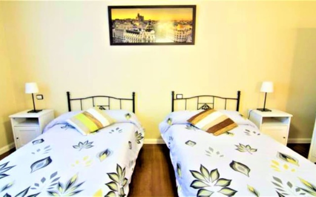 MC YOLO Apartamento Ronda Atocha