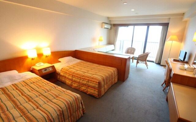 Atagawa Seaside Hotel