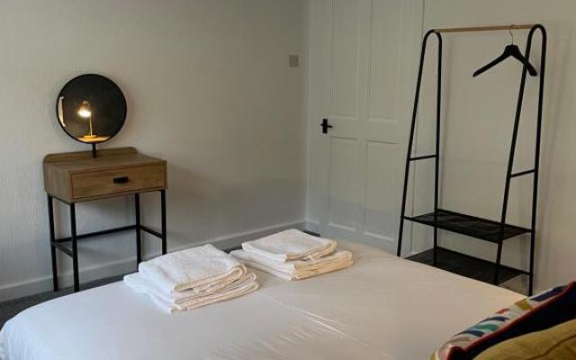 Ross Place Apartment