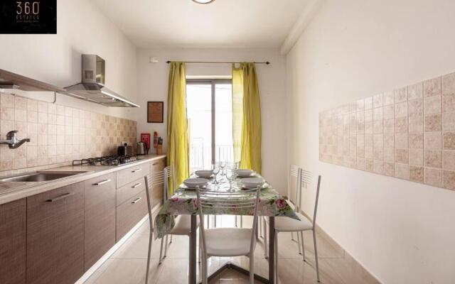 Beautiful designed seaside APT in Sliema Hotspot by 360 Estates