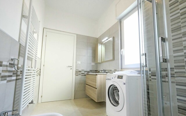 Korinne New Apartment