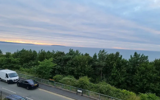 4Br Stunning Sea View Escape-near Snowdonia & Coastal Trails