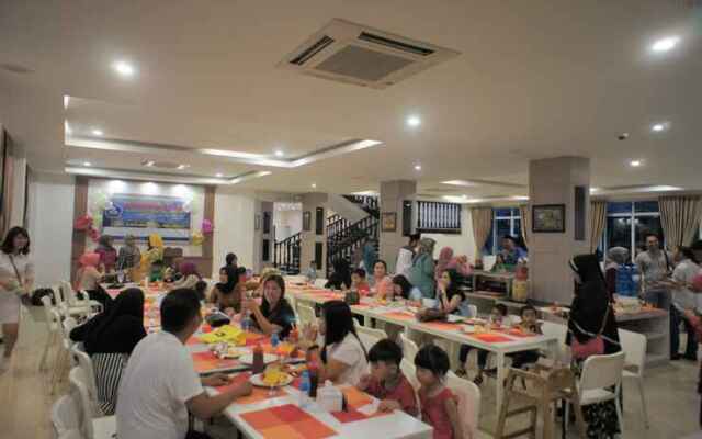 21 Karimun Hotel