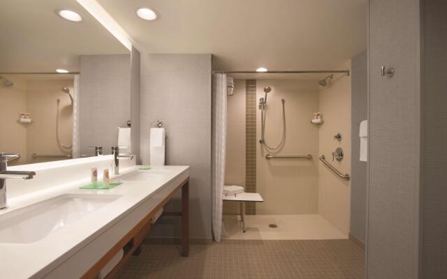 Hyatt Place Chicago/O'Hare Airport