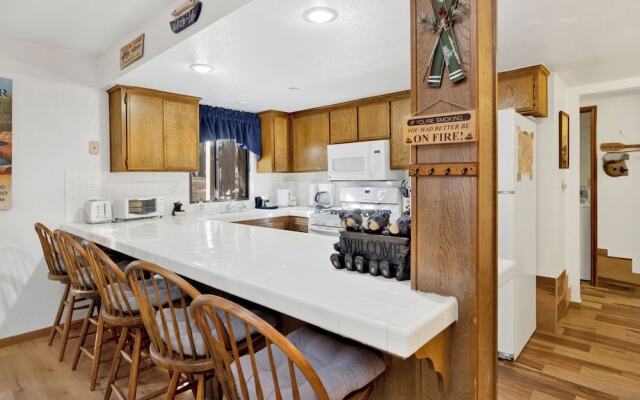 SKI Time Getaway #1848