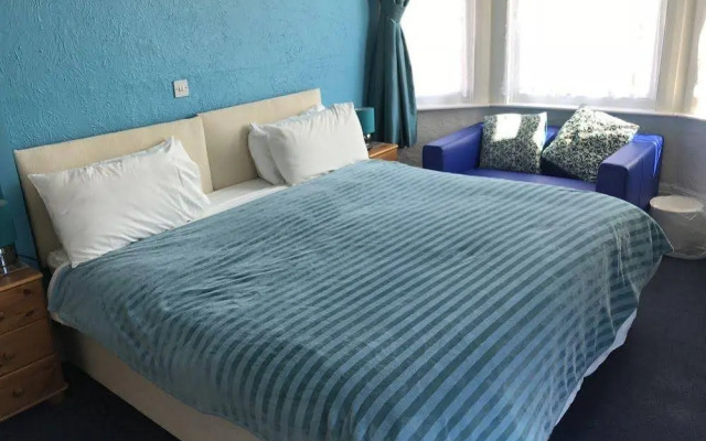 The Chequers Guest House
