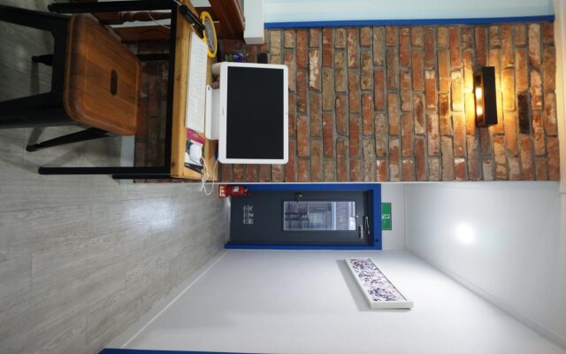 Guesthouse K - Hostel