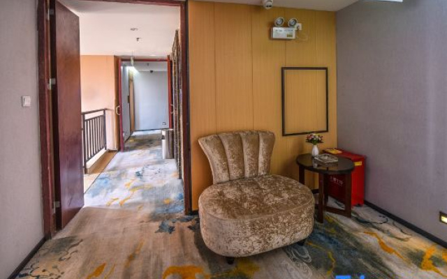 Jinglong Hotel