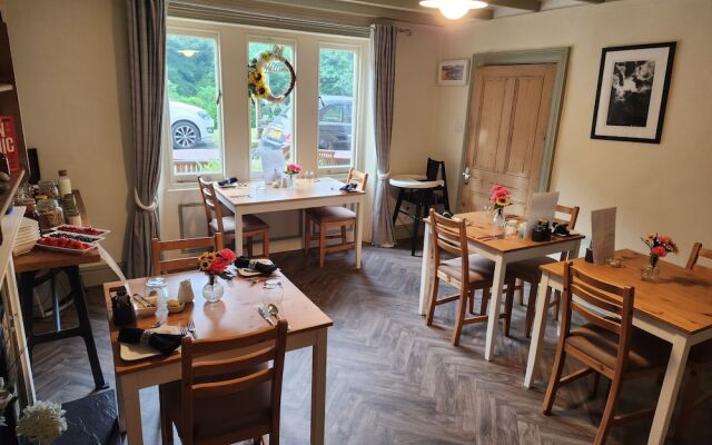 Mulgrave Country Cottage