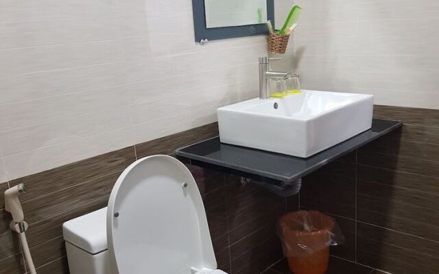 Anh Dong Hotel