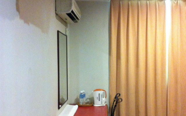 Seri Borneo Hotel