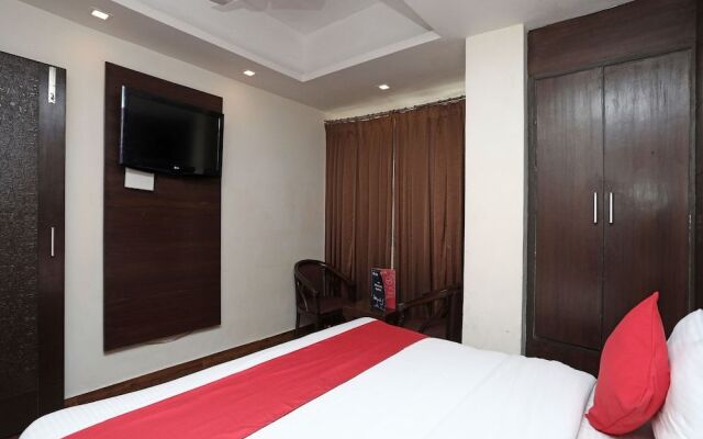 OYO 1722 Hotel Howard