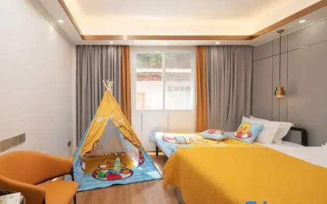 Xiamen Gulangyu Yueqing Port Hotel