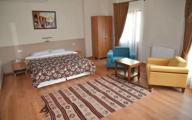 Hasan Celebi Otel