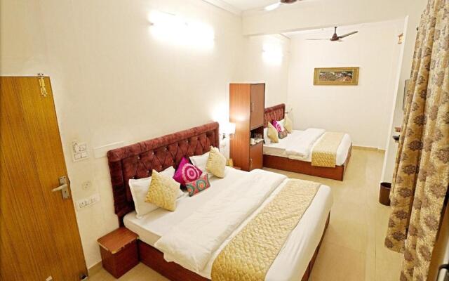 The Neeraj Palace
