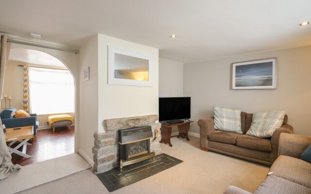 5 Bodmin Hill