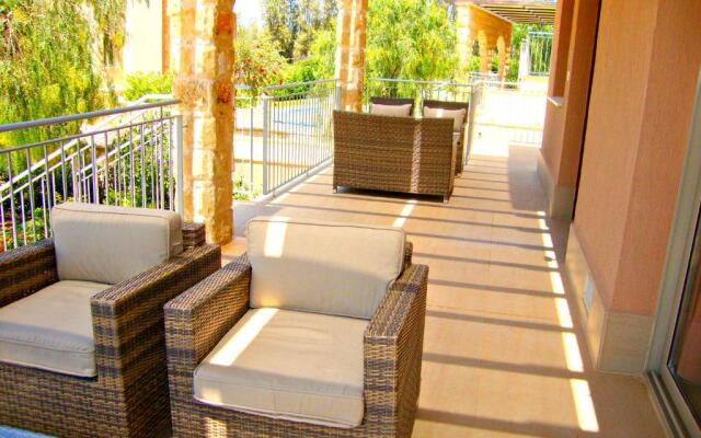 Villa Kartelia Sandy Beach Villas