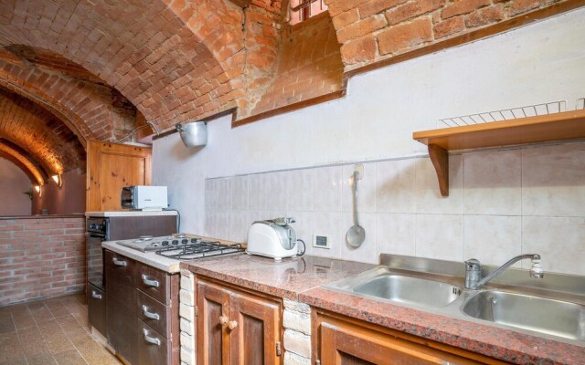 Beautiful Home in Vignale Monferrato With Wifi and 4 Bedrooms