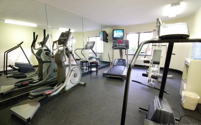 Holiday Inn Fort Myers - Downtown Area by IHG