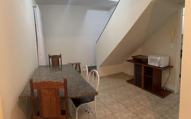 Apartamento a 200m da Praia do Morro com Wifi