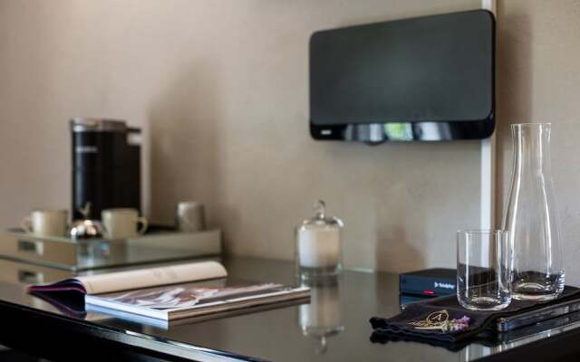 Artesana – Privately Owned Rosewood Residence