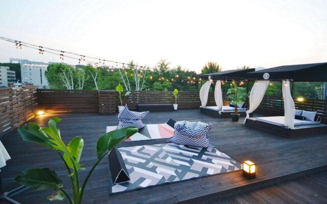 Seoul Loft Apartments - SLA
