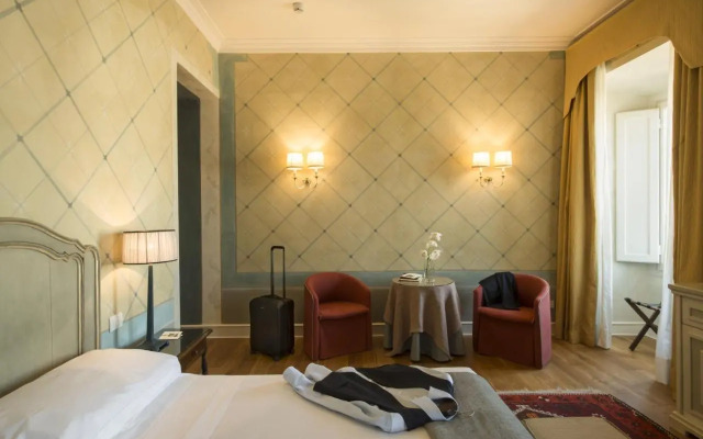 Residenza d'Epoca Antica Torre di Via Tornabuoni