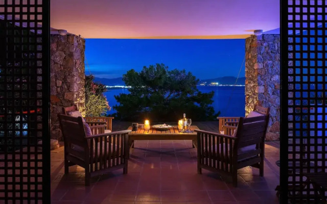 Villa Kerylos - Adults Only