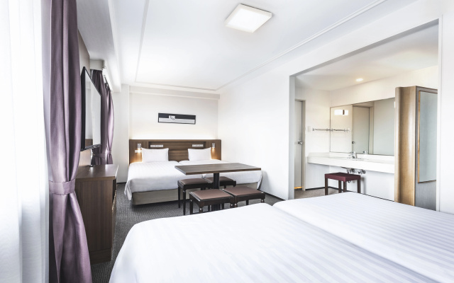 Hotel new Hankyu Osaka Annex – Guest Rooms – Osaka