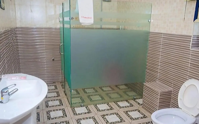 77 Palms Hotel