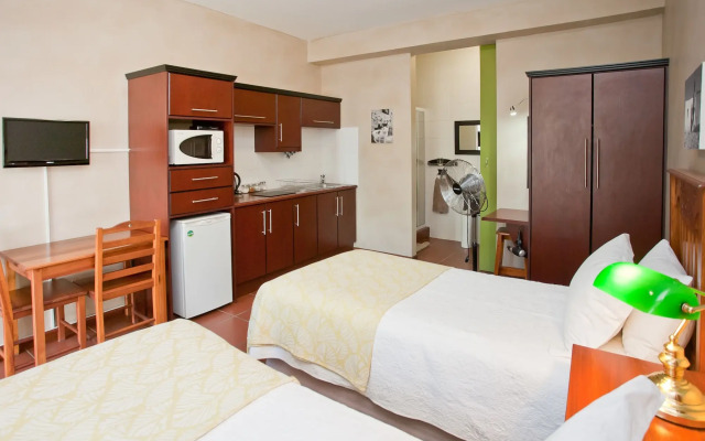 Miles B&B Guesthouse