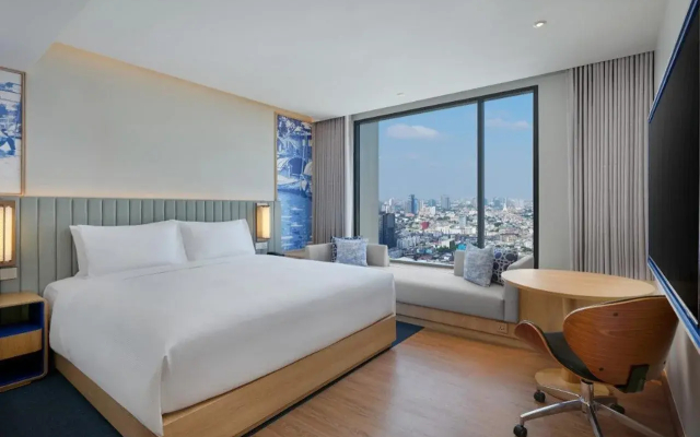 Hilton Garden Inn Bangkok Riverside