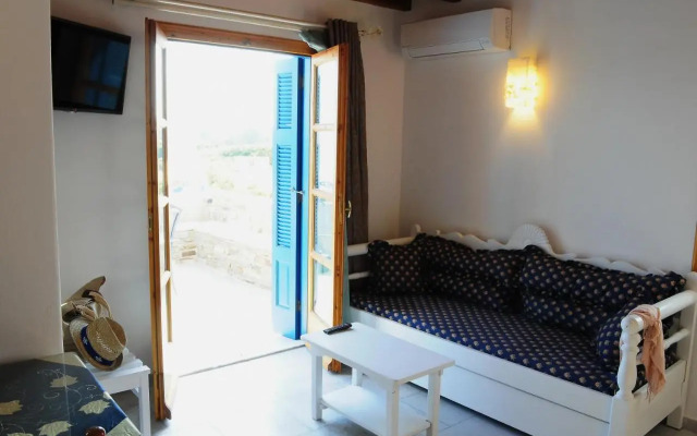 Ariadne House