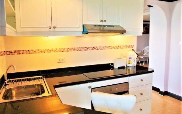 1 bed Luxury Condo Jomtien