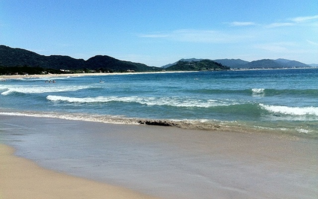 Casa a 50 metros da praia da Armação