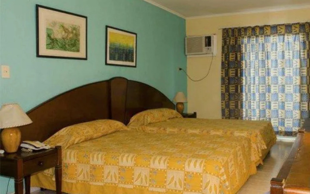 Gran Caribe Sun Beach