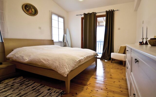 Lania Royal Oak Villa