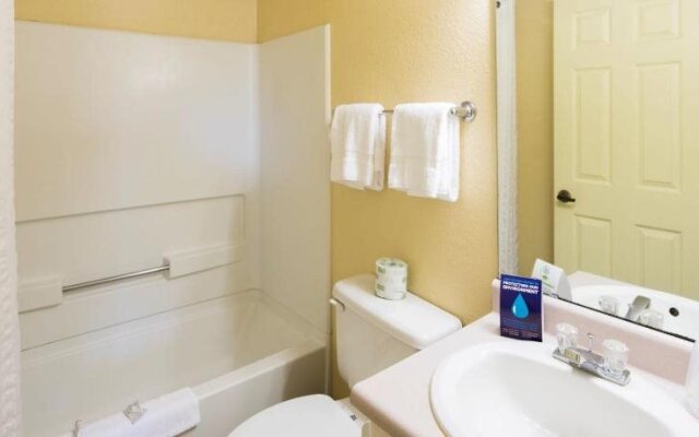 InTown Suites Extended Stay Select Houston TX - Brookhollow