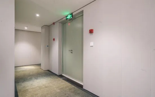 Hi Inn Hotel (Shanghai Baoshan Chengshi Gongyeyuan)