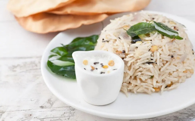 Rich Fort By OYO Rooms