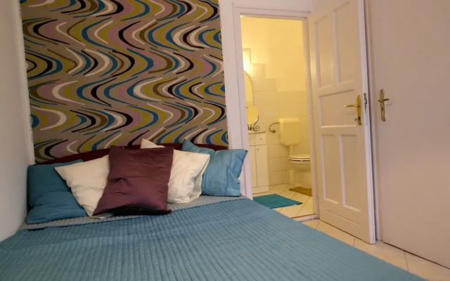 Budget Apartment by Hi5 - JÃ³zsef Attila 18.