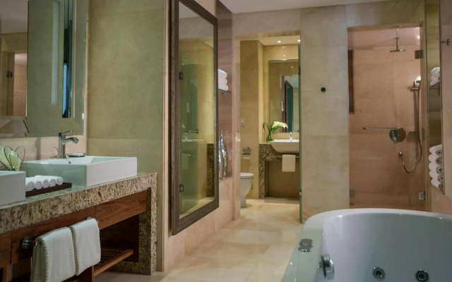 Renaissance Cairo Mirage City Hotel