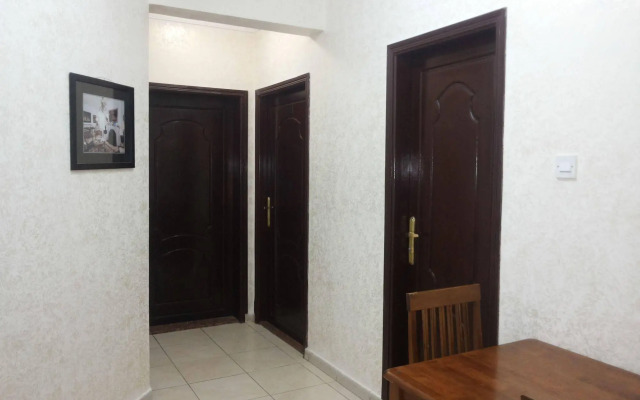 Gulf Hotel Apartment