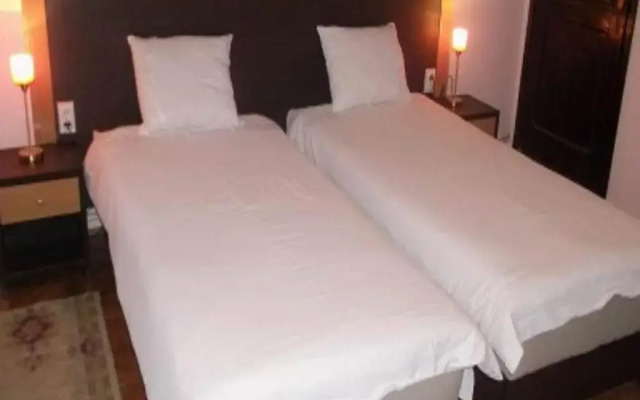 Hotel Vila Silia