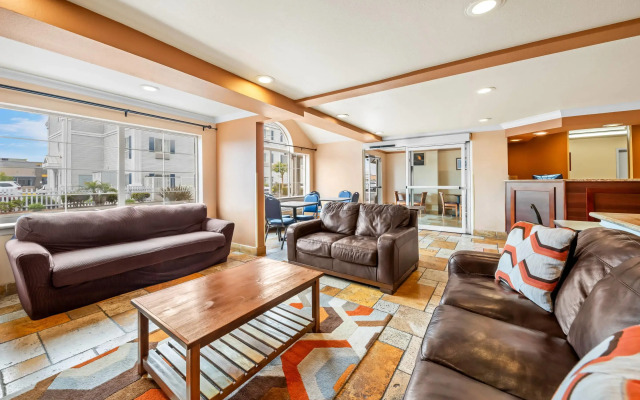 Comfort Inn & Suites Salinas City Center Area