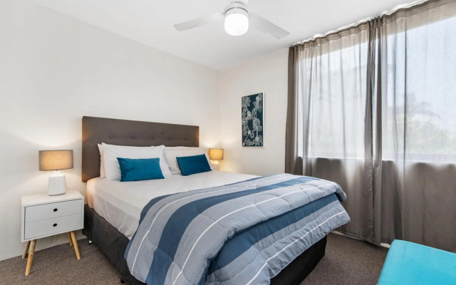 Mylos Holiday Apartments