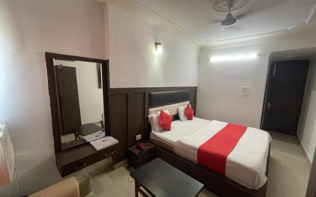 Hotel Himgiri