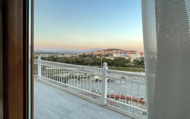 Luna's Alacati