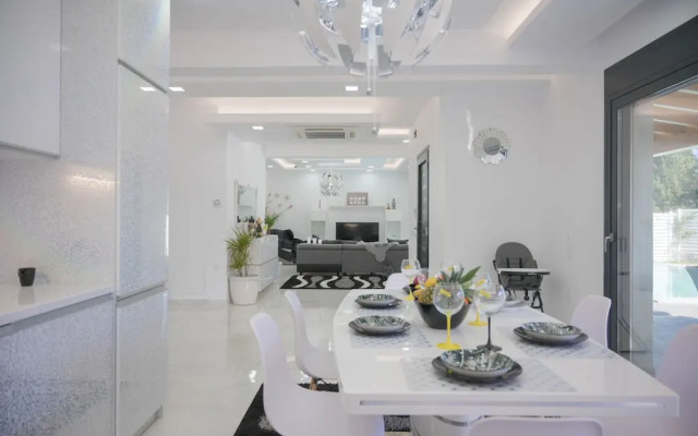 Diamond Luxury Villa Corfu 6 Bedroom Luxury Villa